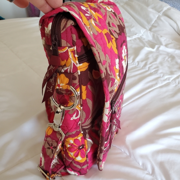 Vera Bradley Crossbody - Picture 6 of 11